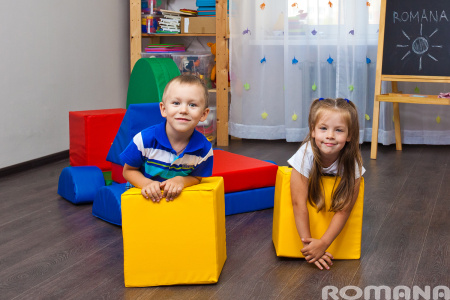 Мягкий игровой комплекс Romana «Автофургон» Мягкий игровой комплекс Romana «Автофургон»