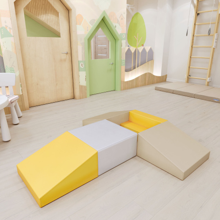 Мягкий игровой комплекс Romana «Звездолет» Мягкий игровой комплекс Romana «Звездолет»